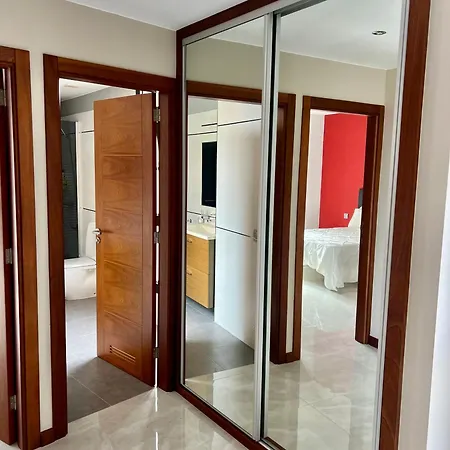 Detail * تاكورونتي