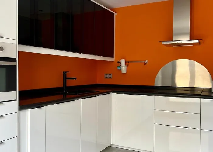 Detail 아파트 타코론테